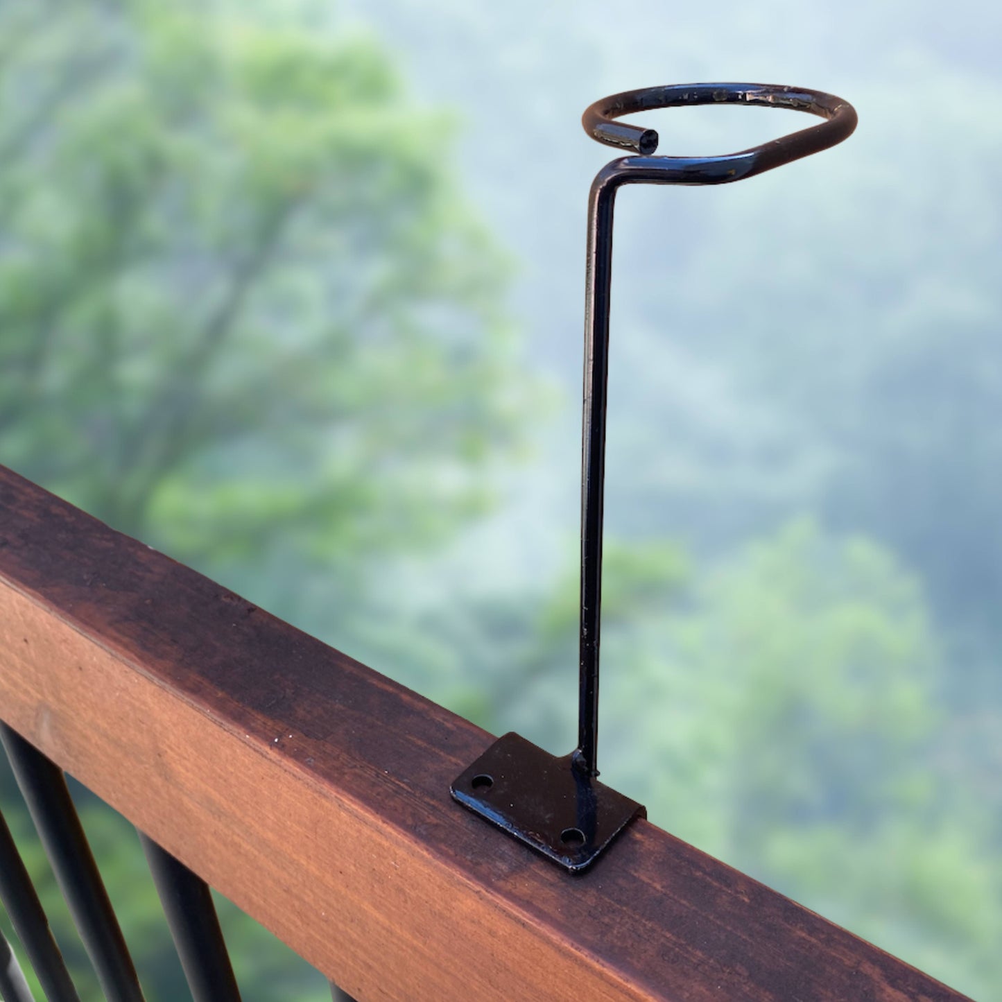 steel loop rain gauge holder for wooden railings